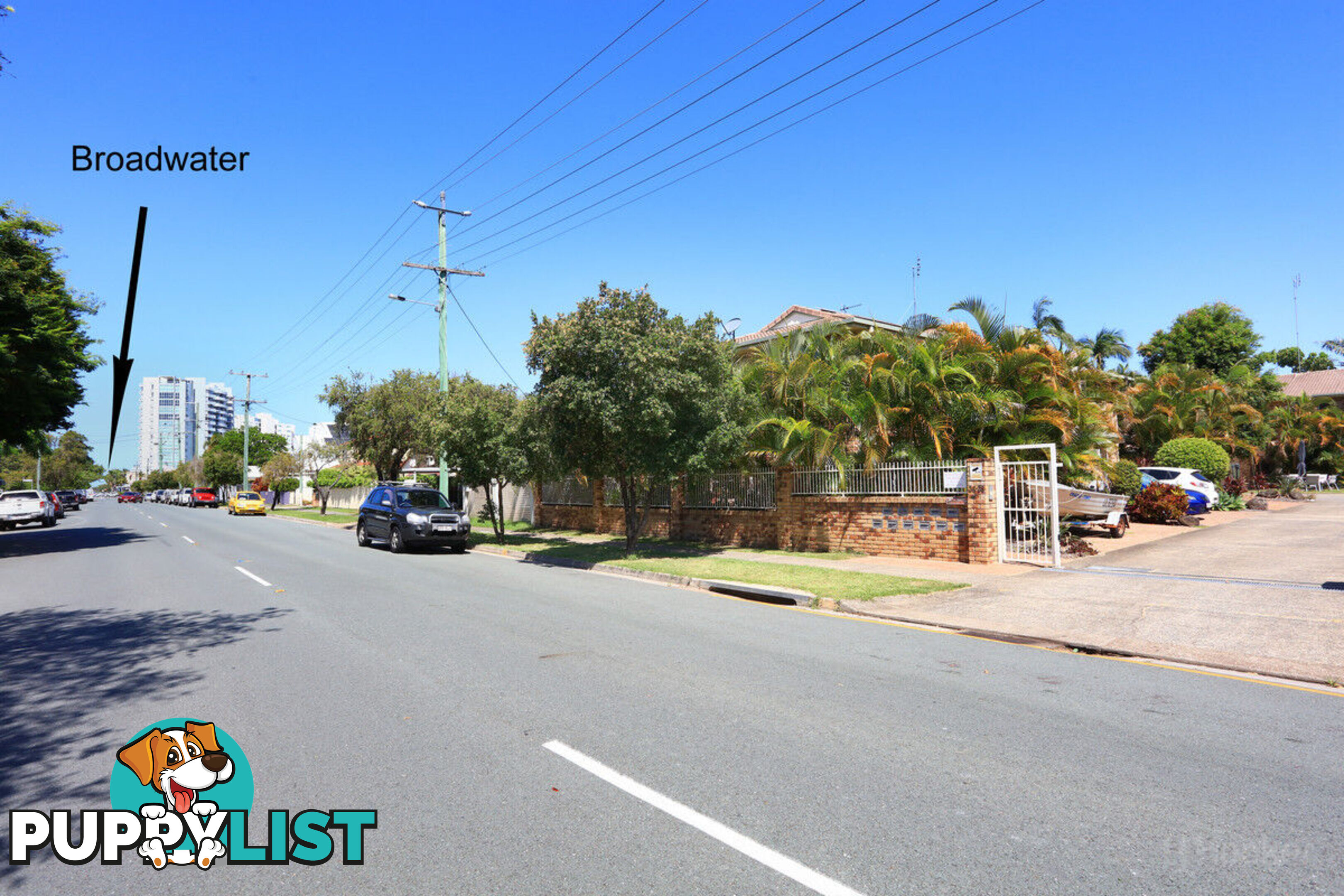 2/36-38 Broad Street LABRADOR QLD 4215