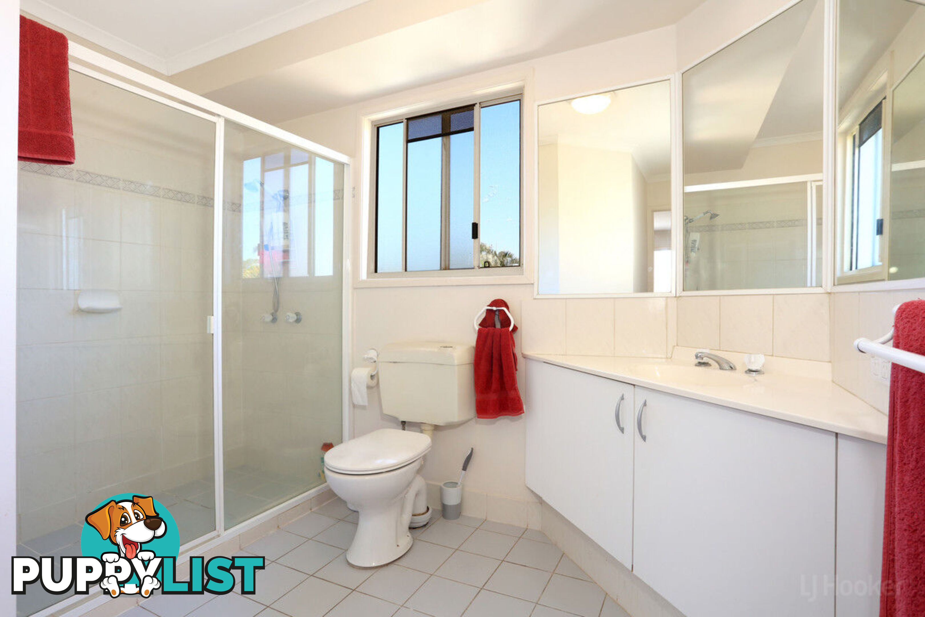 2/36-38 Broad Street LABRADOR QLD 4215