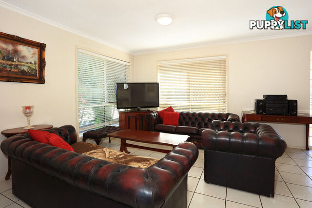 2/36-38 Broad Street LABRADOR QLD 4215