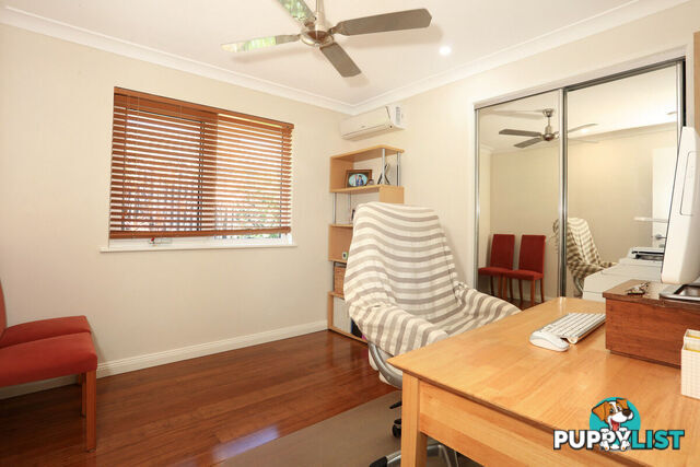 16 Robin Avenue PARADISE POINT QLD 4216