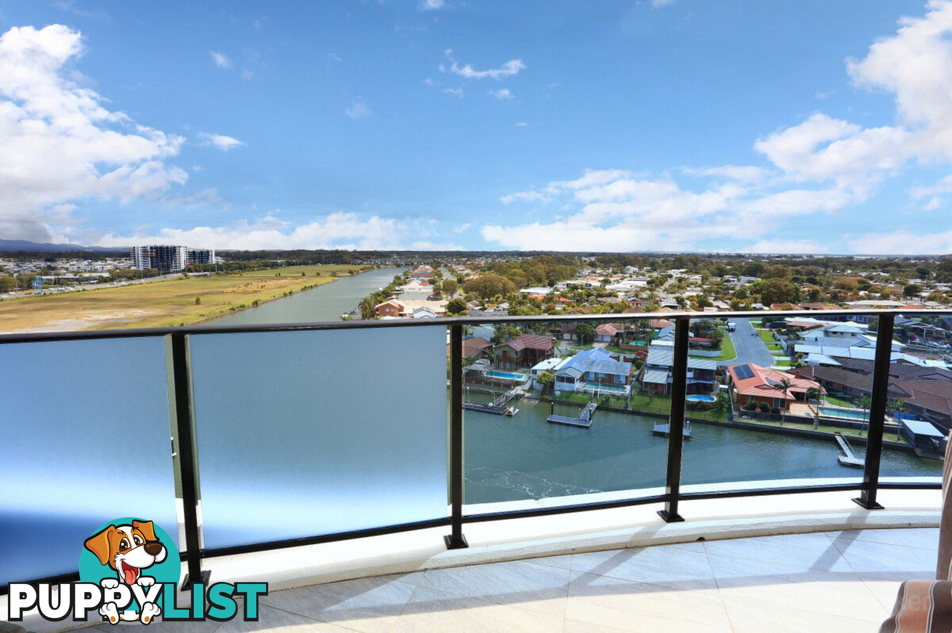 3901/5 Harbour Side BIGGERA WATERS QLD 4216