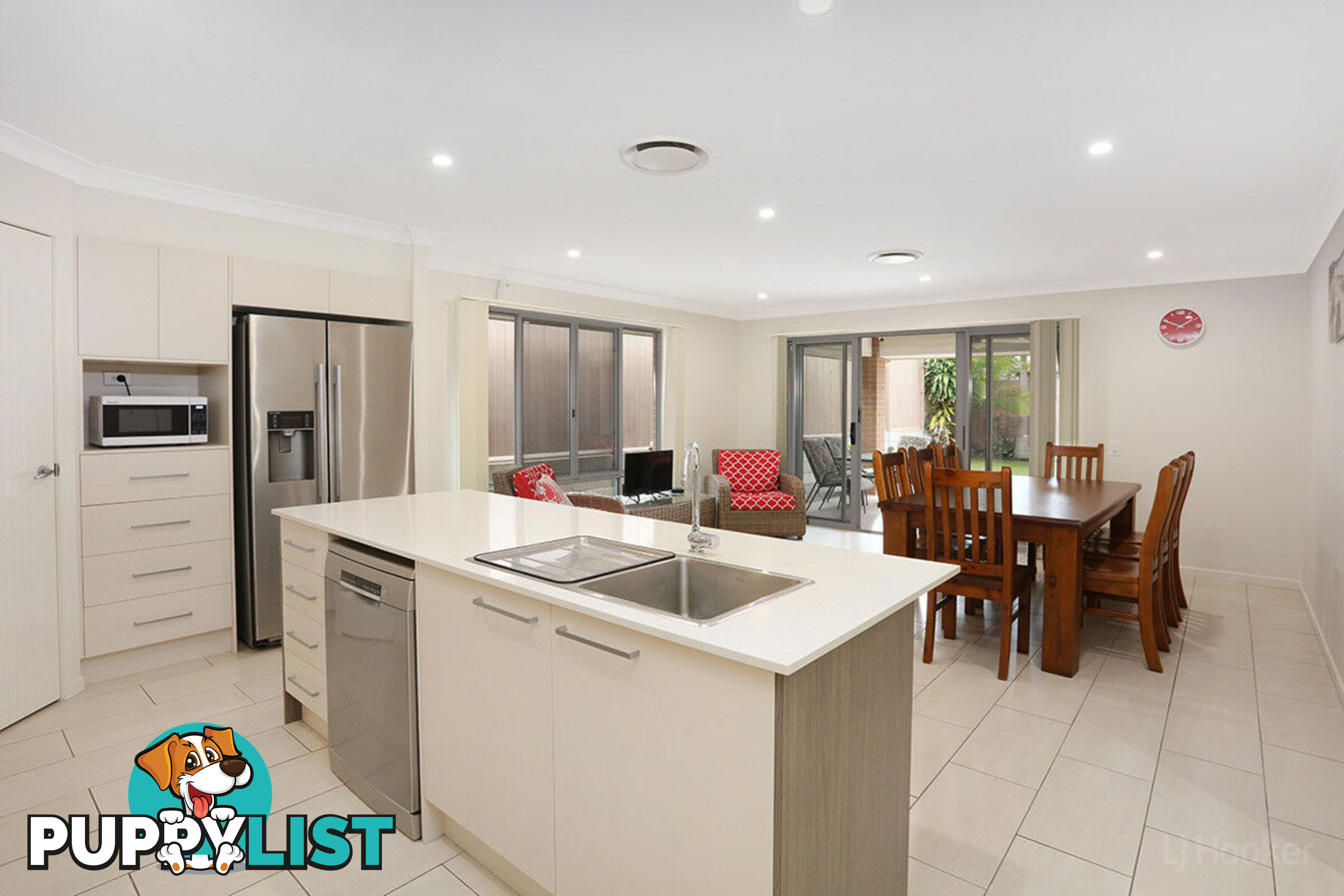 15 Collie Crescent ORMEAU HILLS QLD 4208