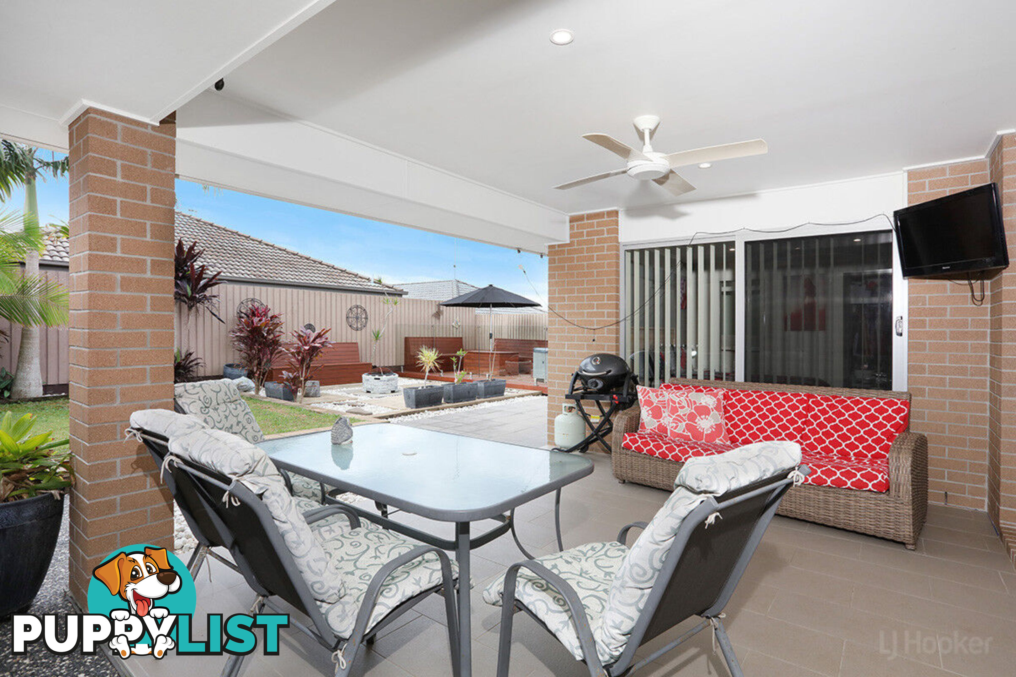 15 Collie Crescent ORMEAU HILLS QLD 4208