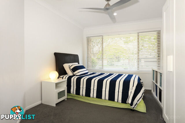 4 Ganton Court PARKWOOD QLD 4214