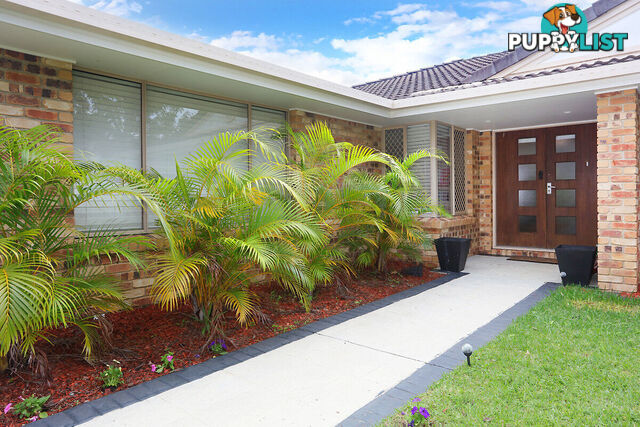 4 Ganton Court PARKWOOD QLD 4214