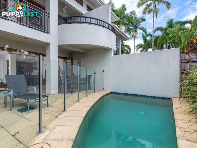 PORT DOUGLAS QLD 4877