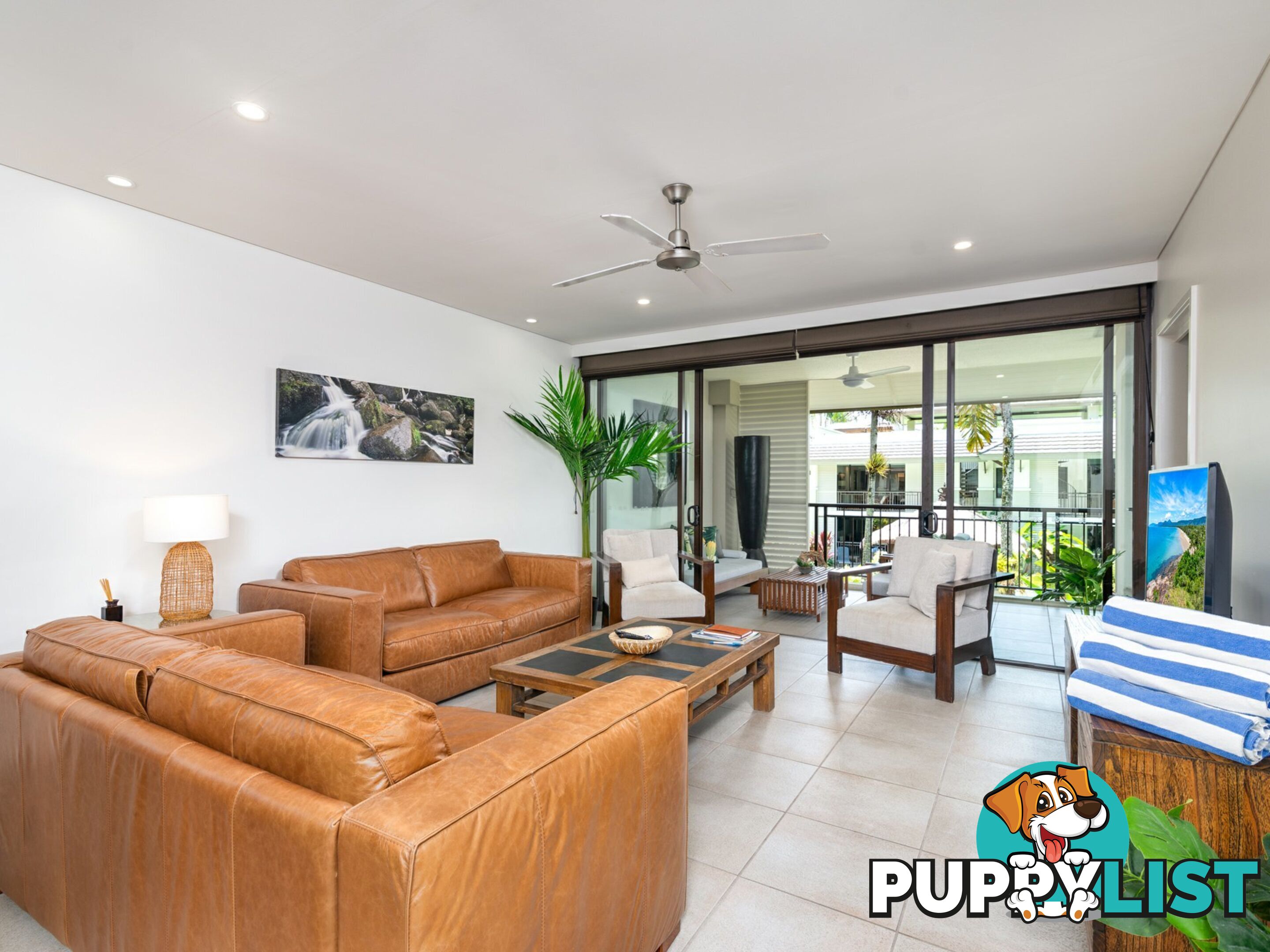 PORT DOUGLAS QLD 4877