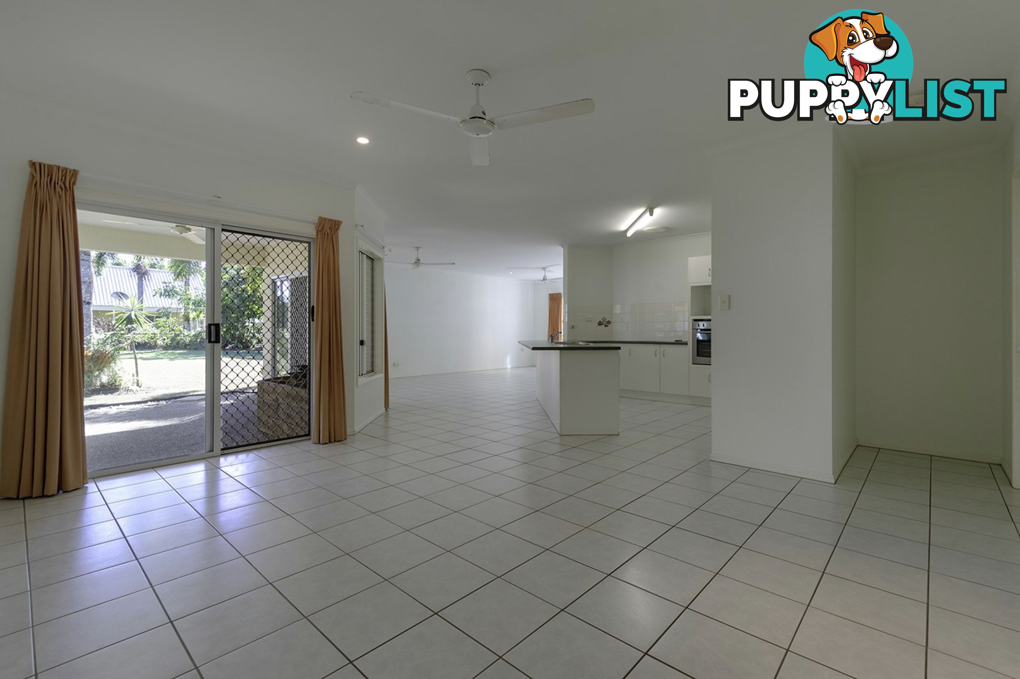 16 Albatross Close COOYA BEACH QLD 4873