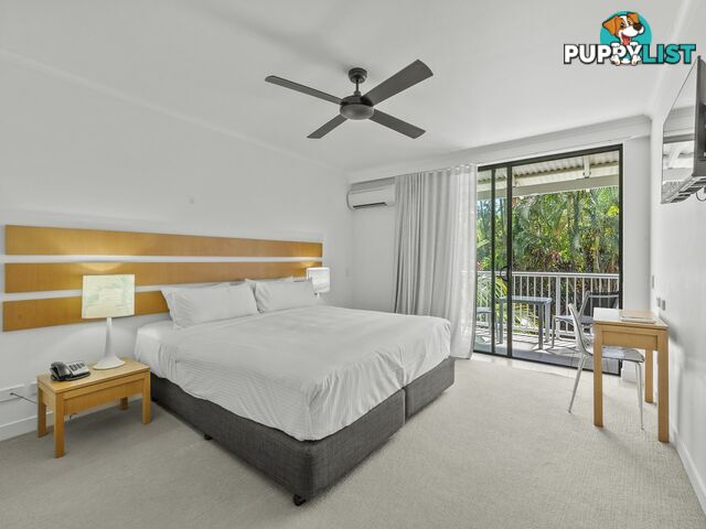 PORT DOUGLAS QLD 4877