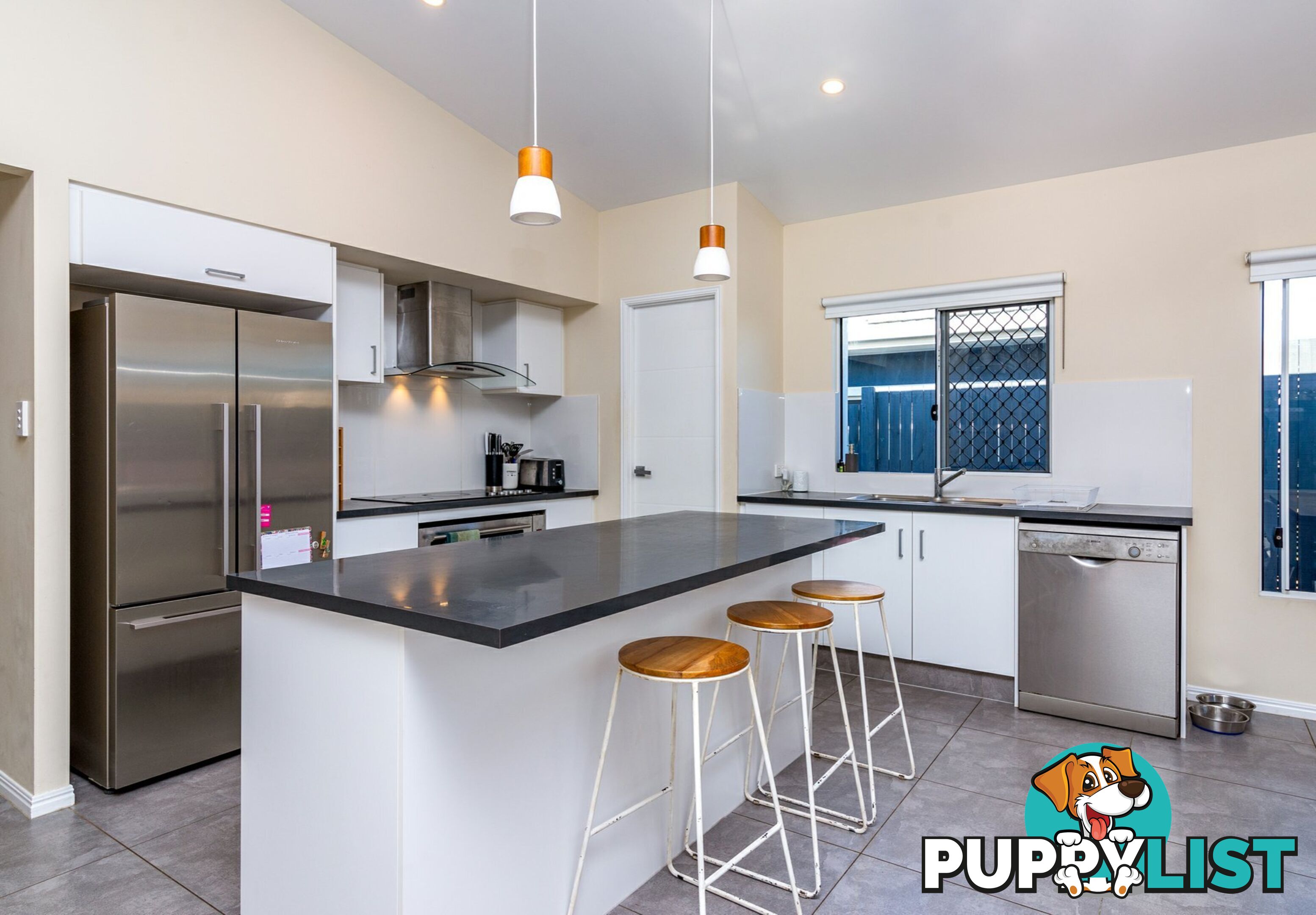 9 Barrbal Drive COOYA BEACH QLD 4873