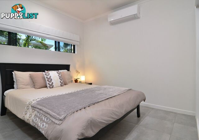 8 Julaji Close COOYA BEACH QLD 4873