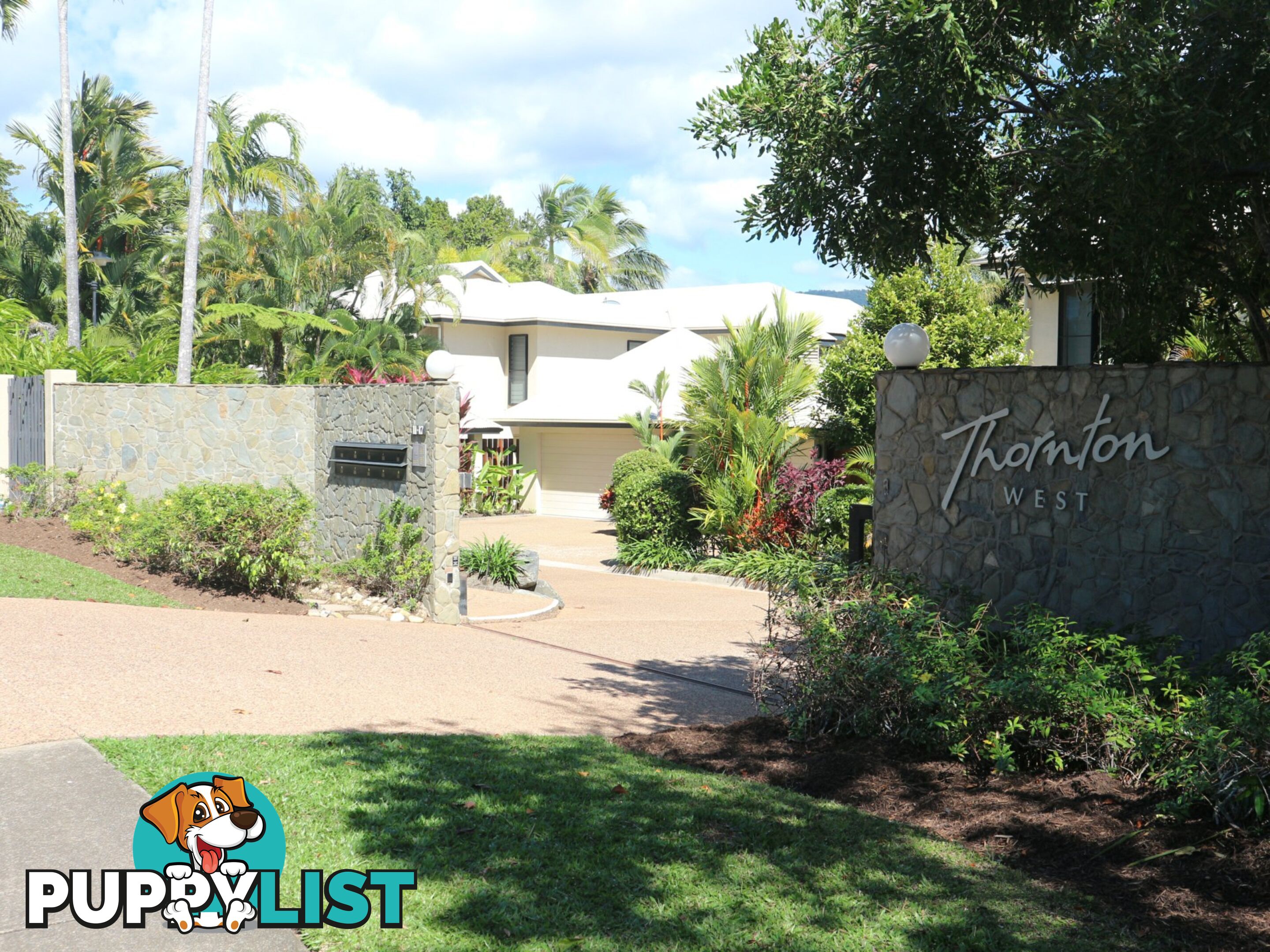 4 Thorntons West/11-17 St Crispins Avenue PORT DOUGLAS QLD 4877