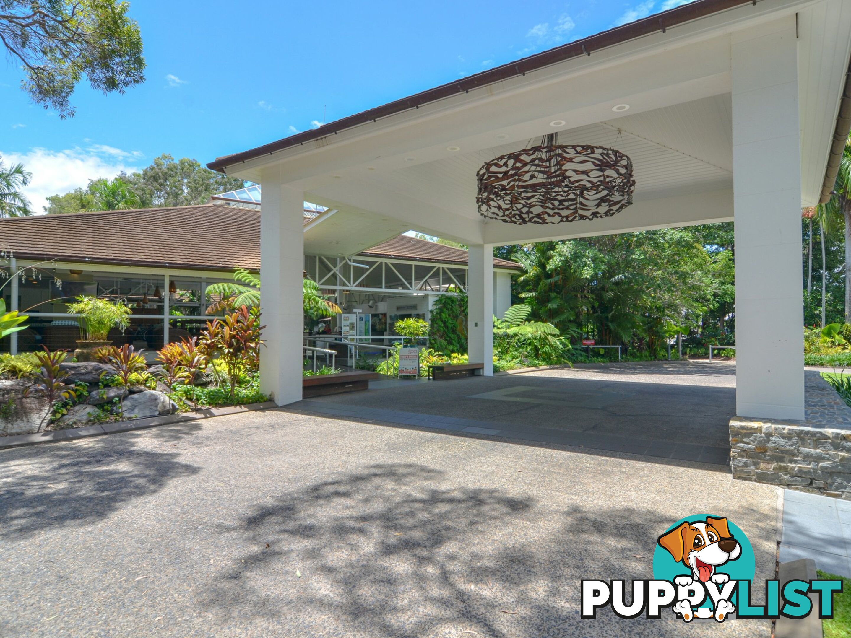 PORT DOUGLAS QLD 4877