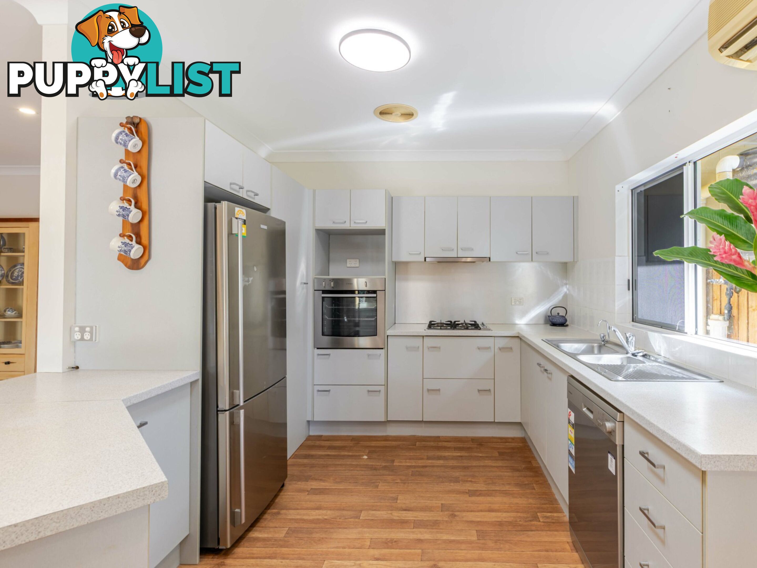 6-8 Jabeva Close MIALLO QLD 4873