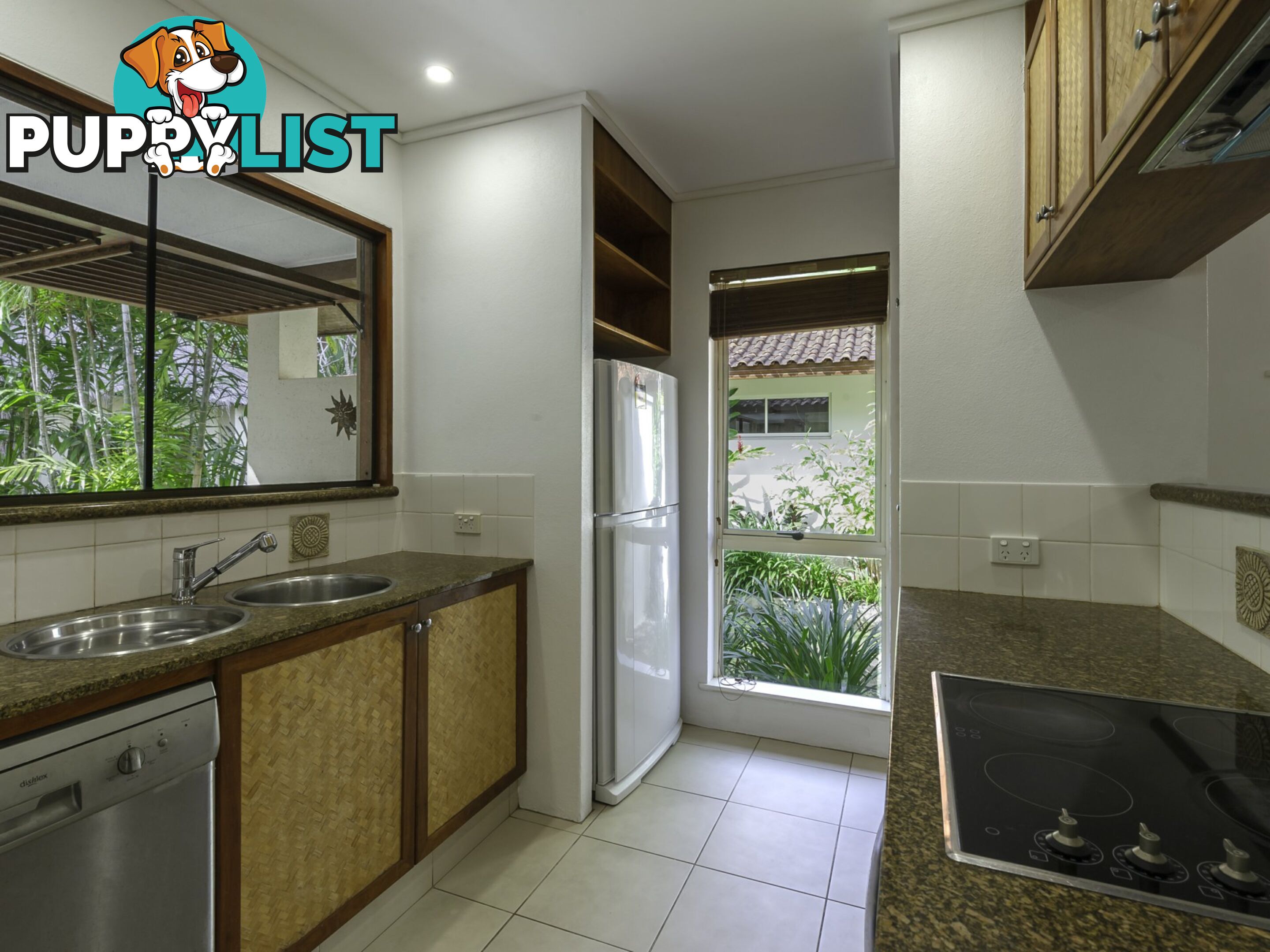 2 Surya/24 Andrews Close PORT DOUGLAS QLD 4877