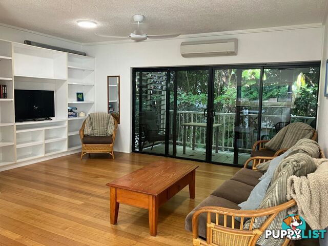 4/4 Davidson Street PORT DOUGLAS QLD 4877