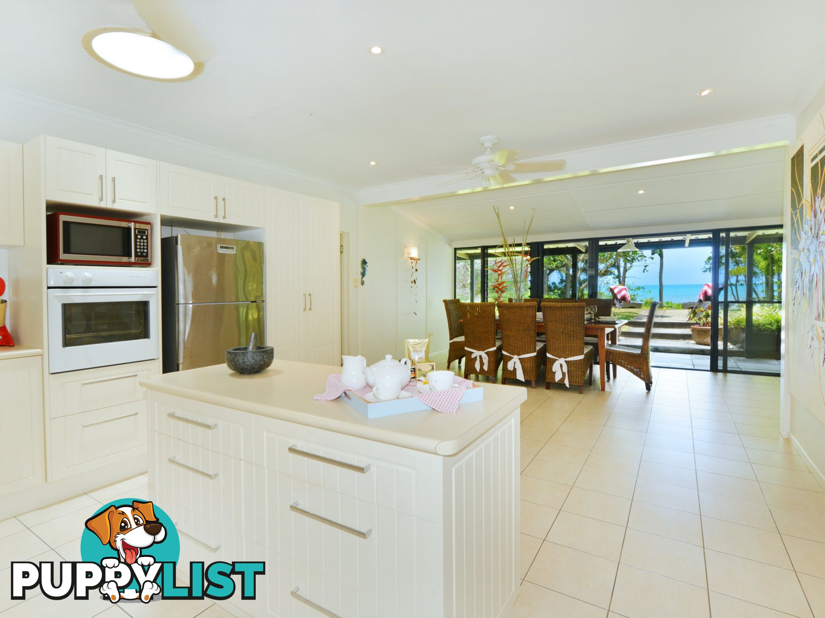 18 Rankin Street NEWELL QLD 4873