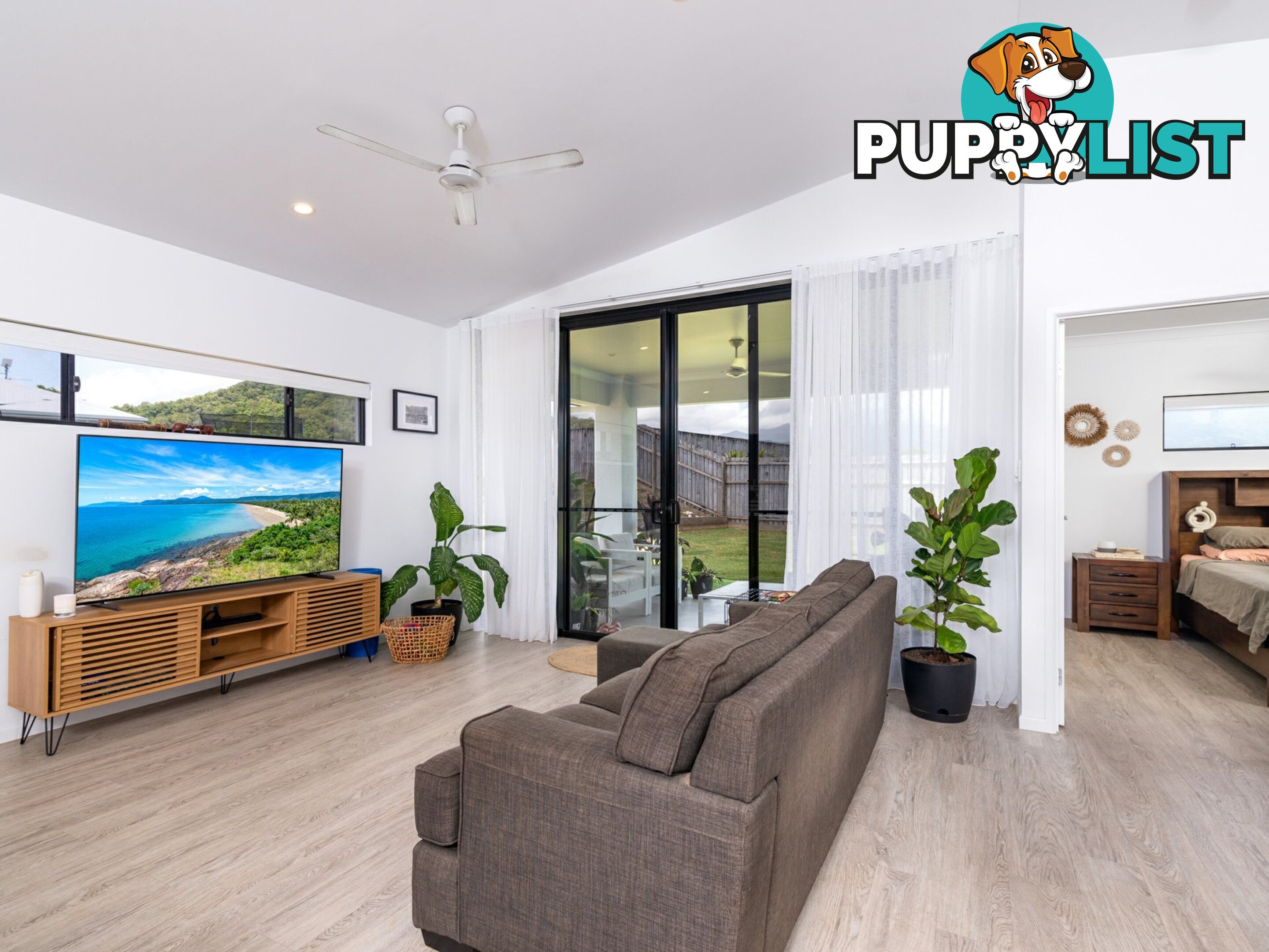 3 Kudi Close COOYA BEACH QLD 4873