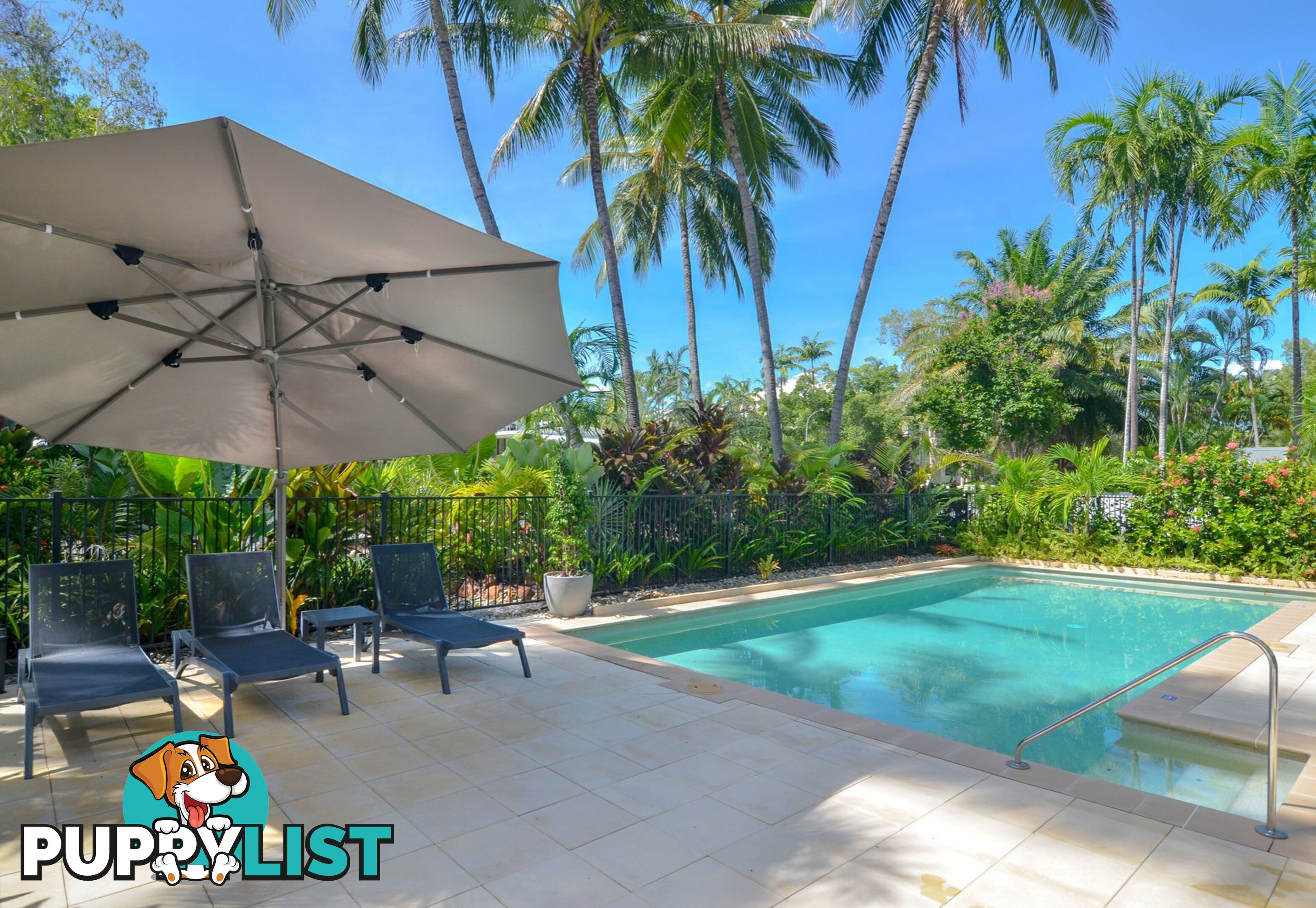 1/10 Davidson Street PORT DOUGLAS QLD 4877