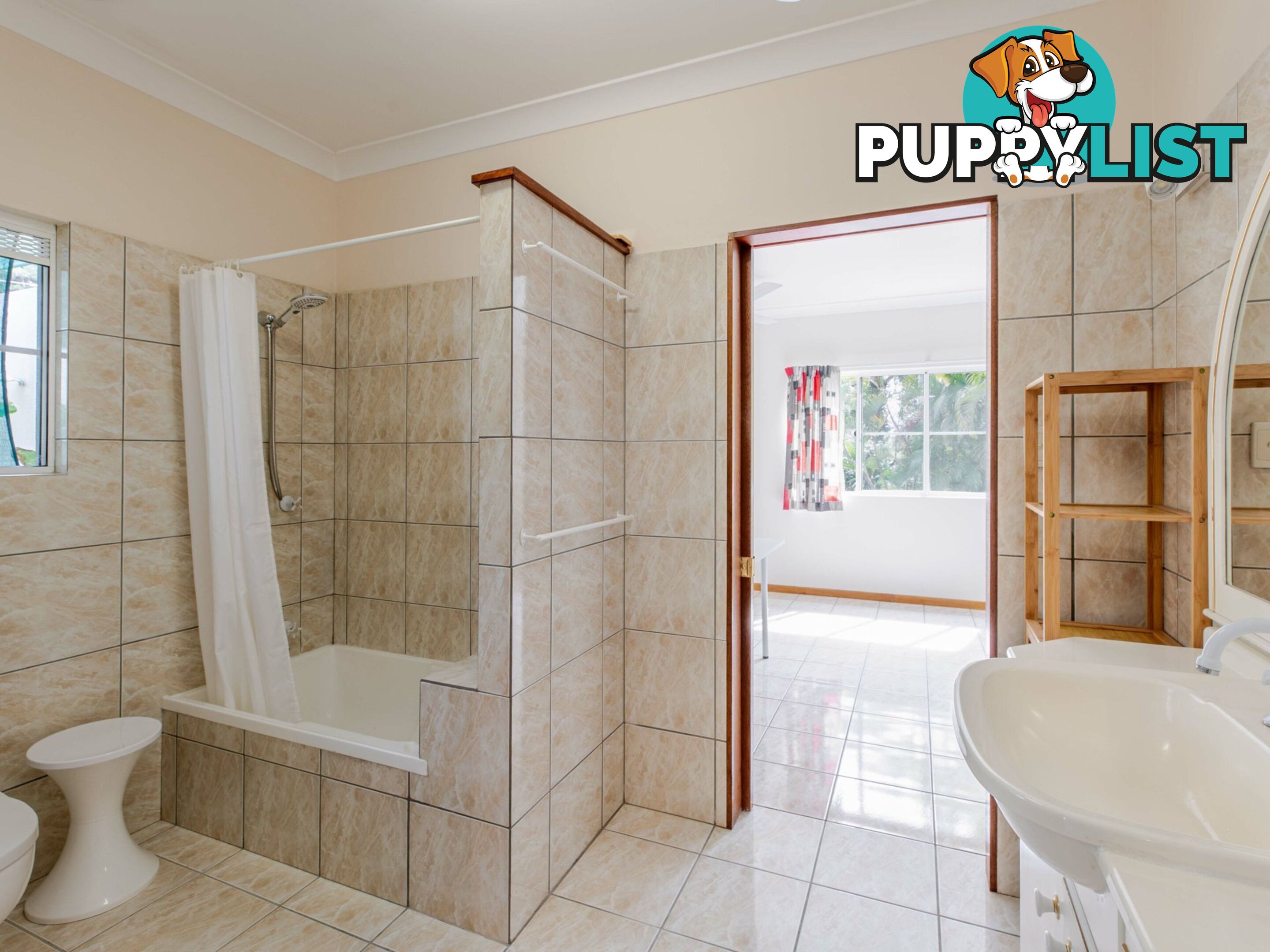 9 Palm Avenue MOWBRAY QLD 4877