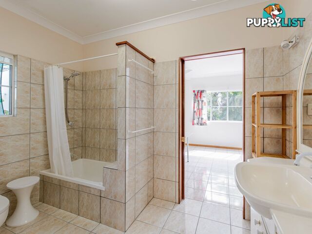 9 Palm Avenue MOWBRAY QLD 4877
