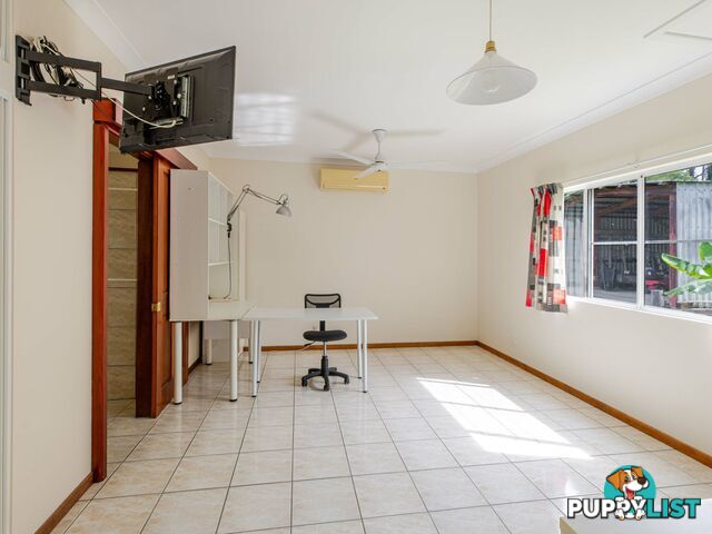 9 Palm Avenue MOWBRAY QLD 4877