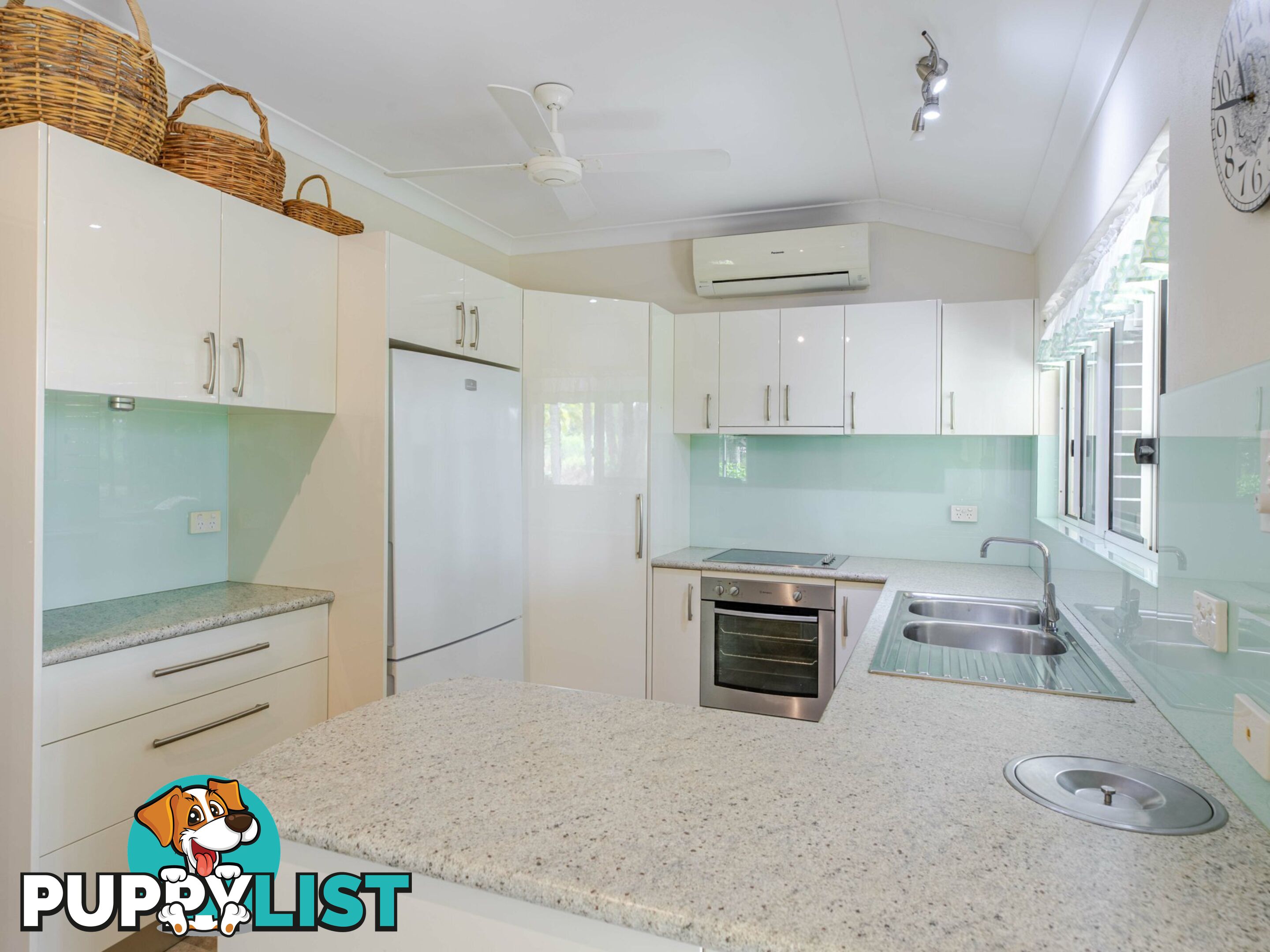 9 Palm Avenue MOWBRAY QLD 4877