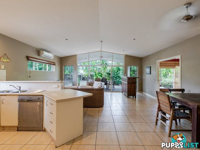 55 Pecten Avenue PORT DOUGLAS QLD 4877
