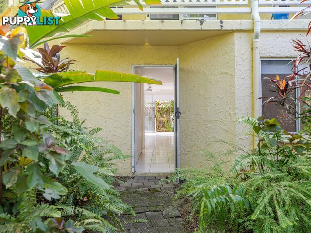 1/32 Mowbray Street PORT DOUGLAS QLD 4877