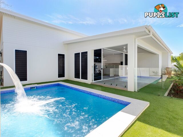12 Camelia Court PALM COVE QLD 4879