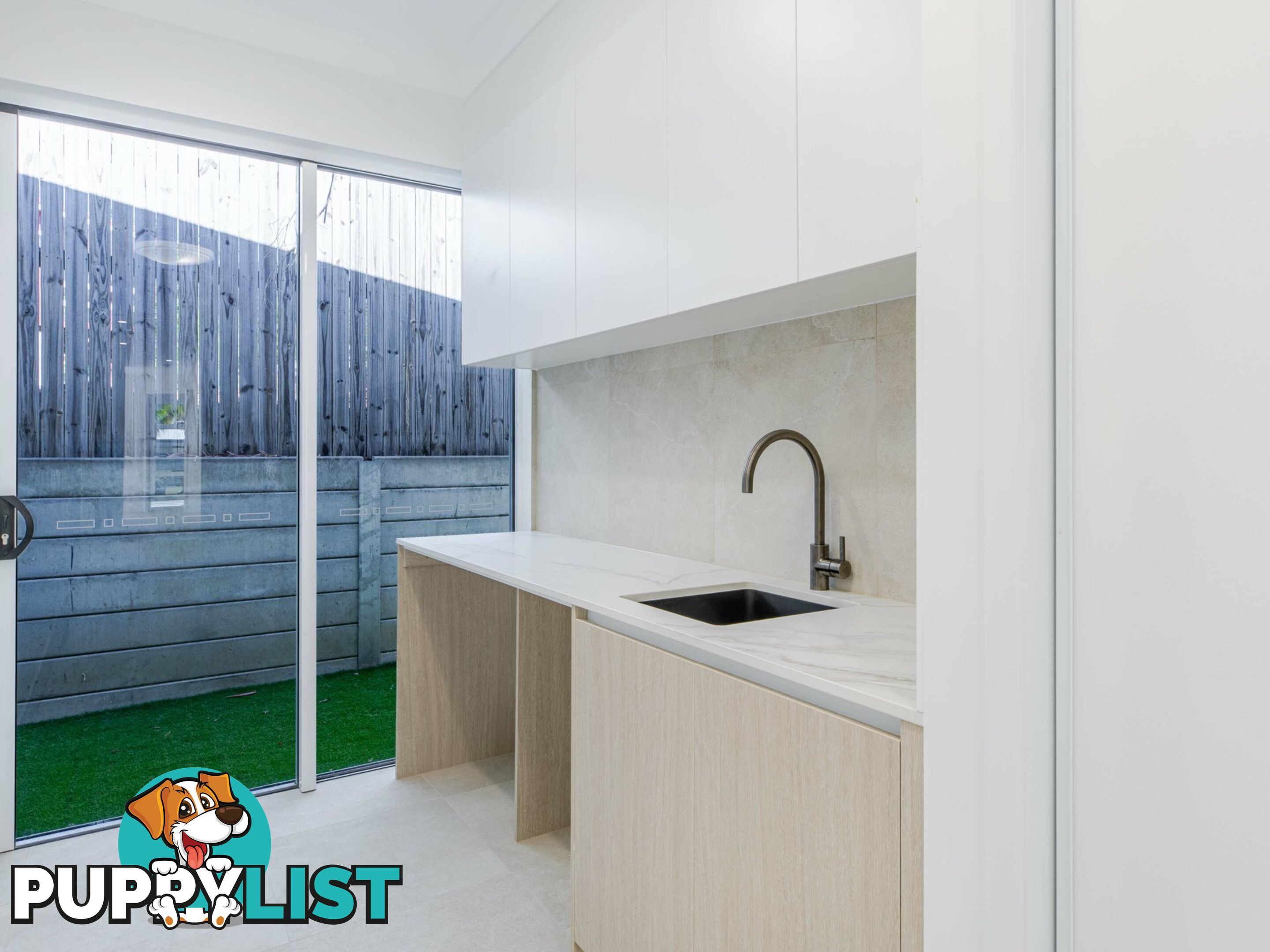 12 Camelia Court PALM COVE QLD 4879