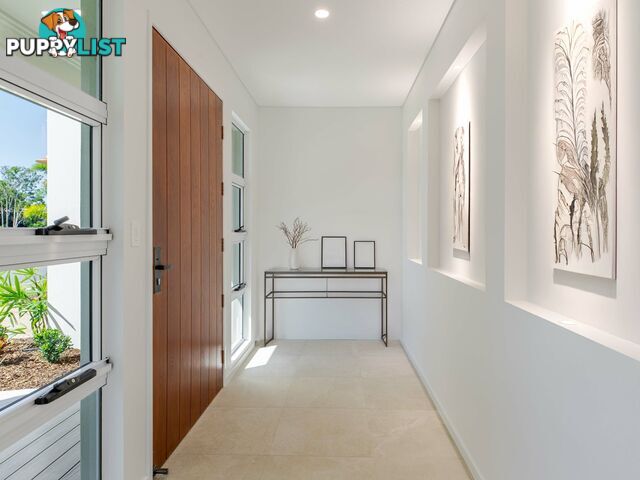 12 Camelia Court PALM COVE QLD 4879