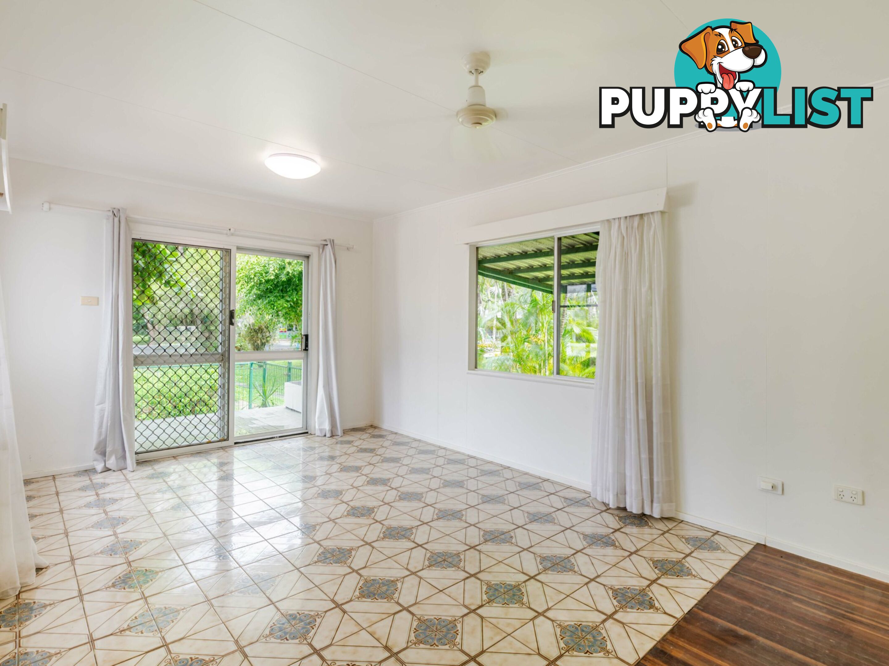 28 Warner Street PORT DOUGLAS QLD 4877