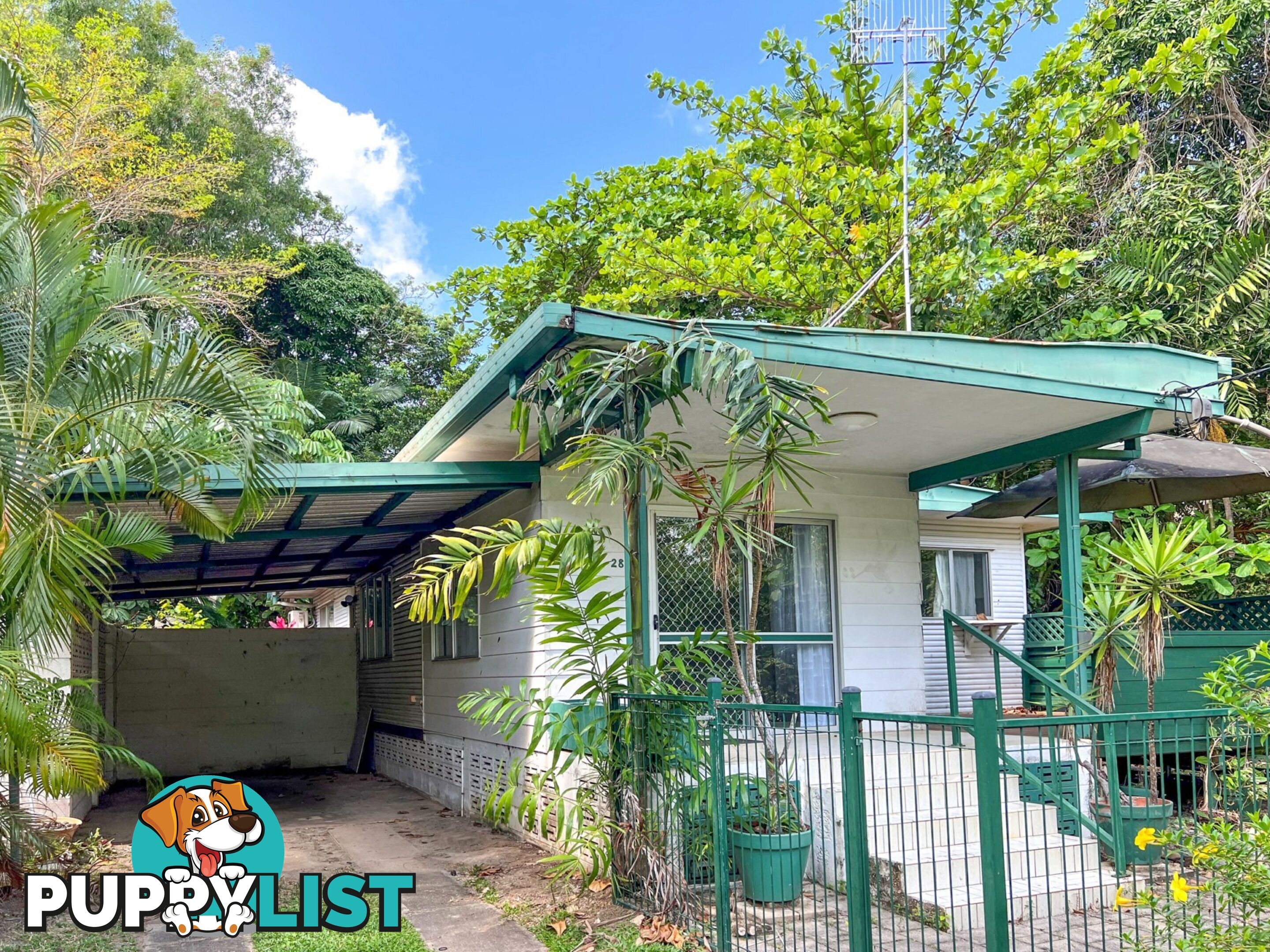 28 Warner Street PORT DOUGLAS QLD 4877