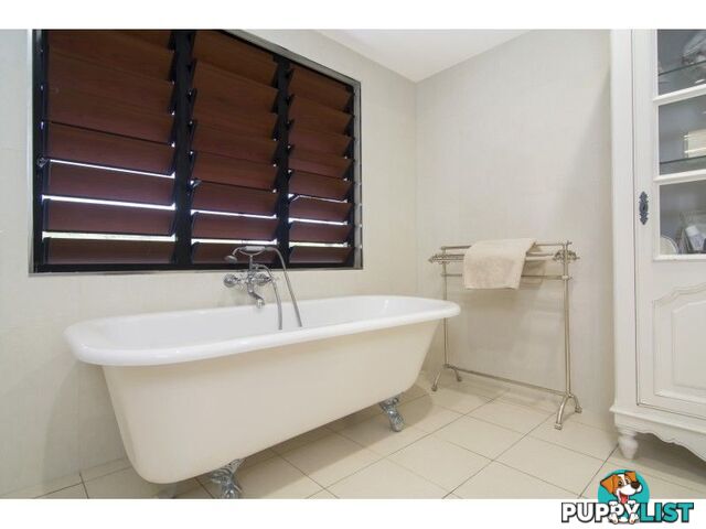 10-18 Mowbray River Road PORT DOUGLAS QLD 4877