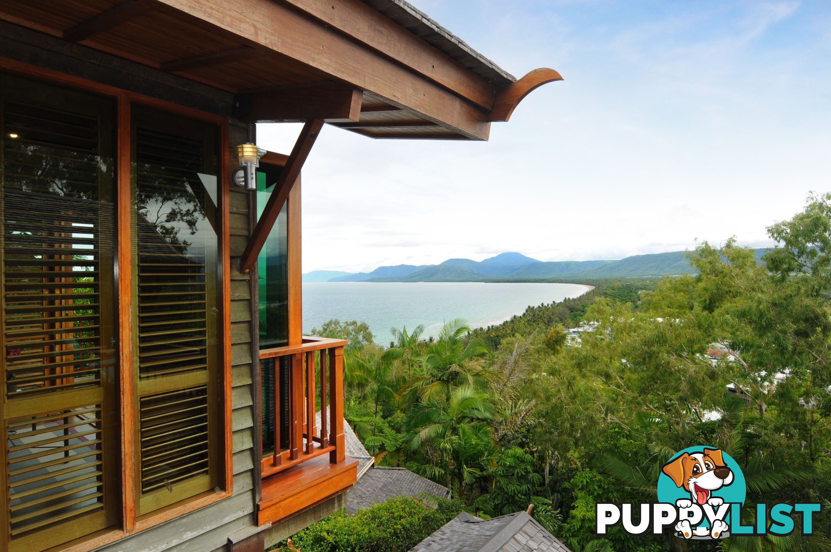 PORT DOUGLAS QLD 4877