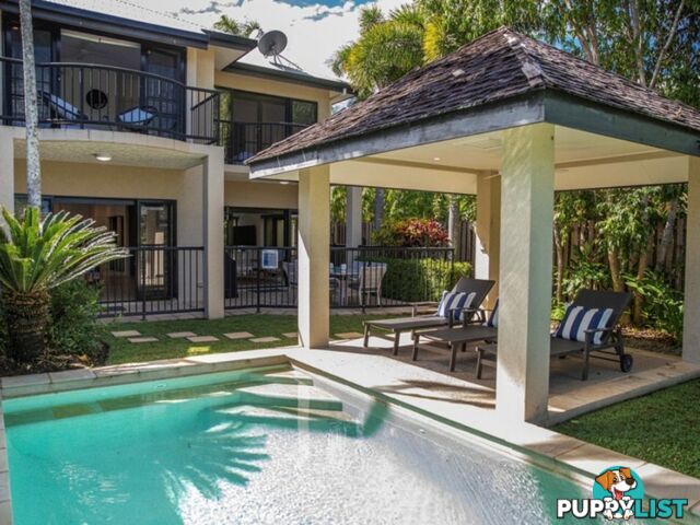 PORT DOUGLAS QLD 4877