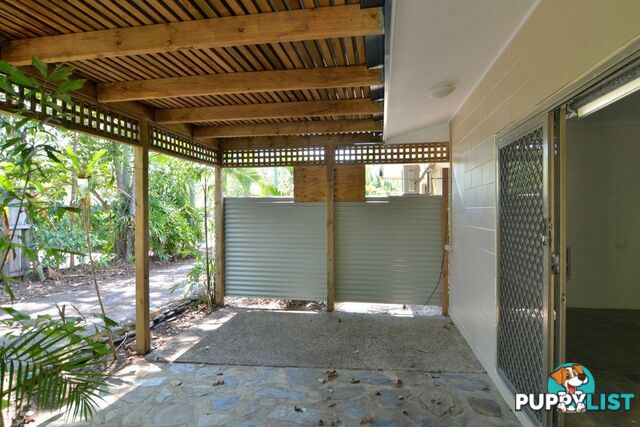 1/4 Seabrook Avenue PORT DOUGLAS QLD 4877