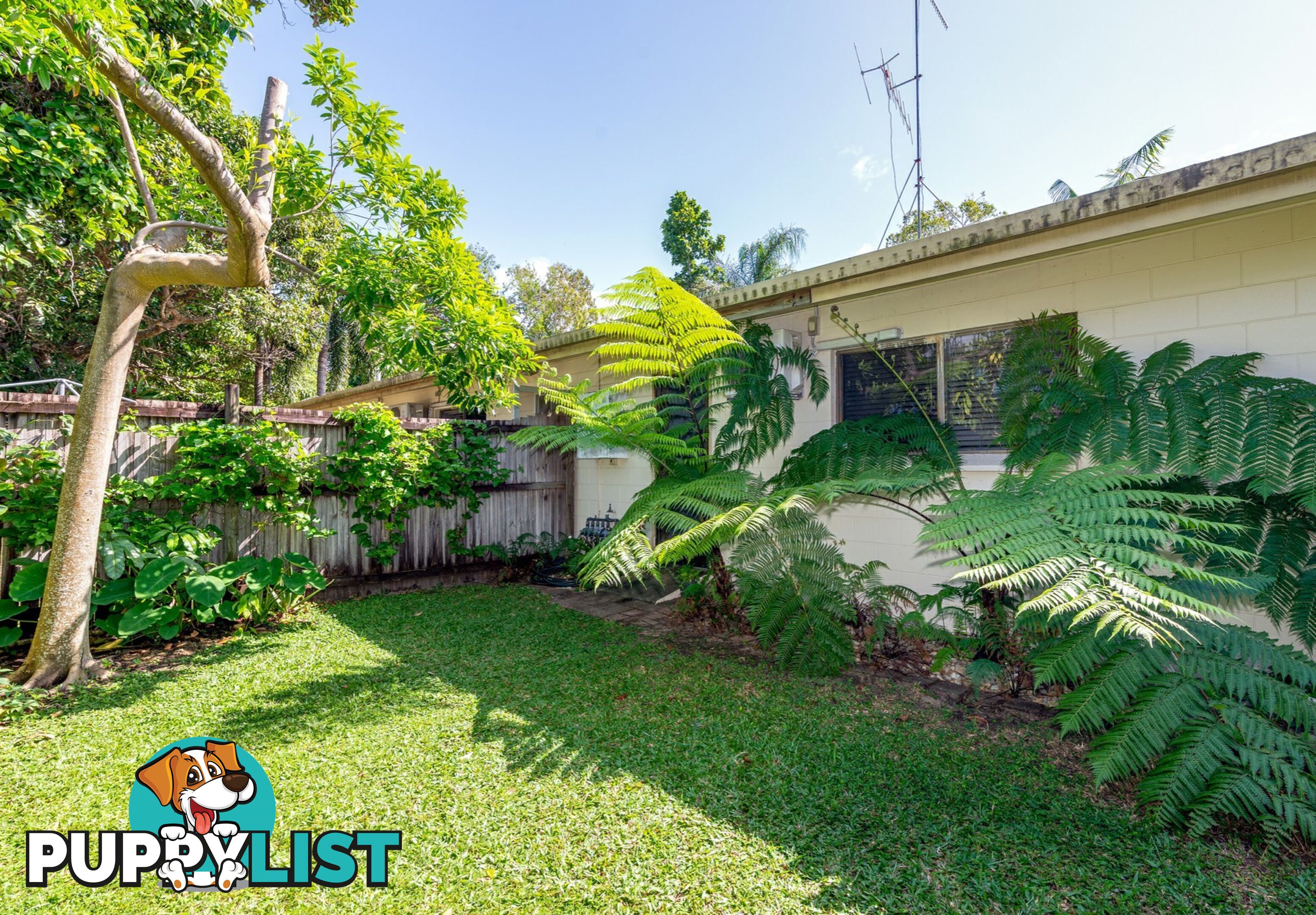 1 & 2/3 Coral Drive PORT DOUGLAS QLD 4877