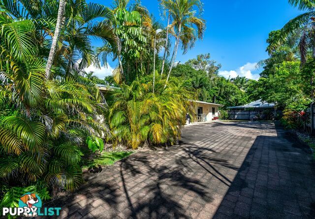 1 & 2/3 Coral Drive PORT DOUGLAS QLD 4877