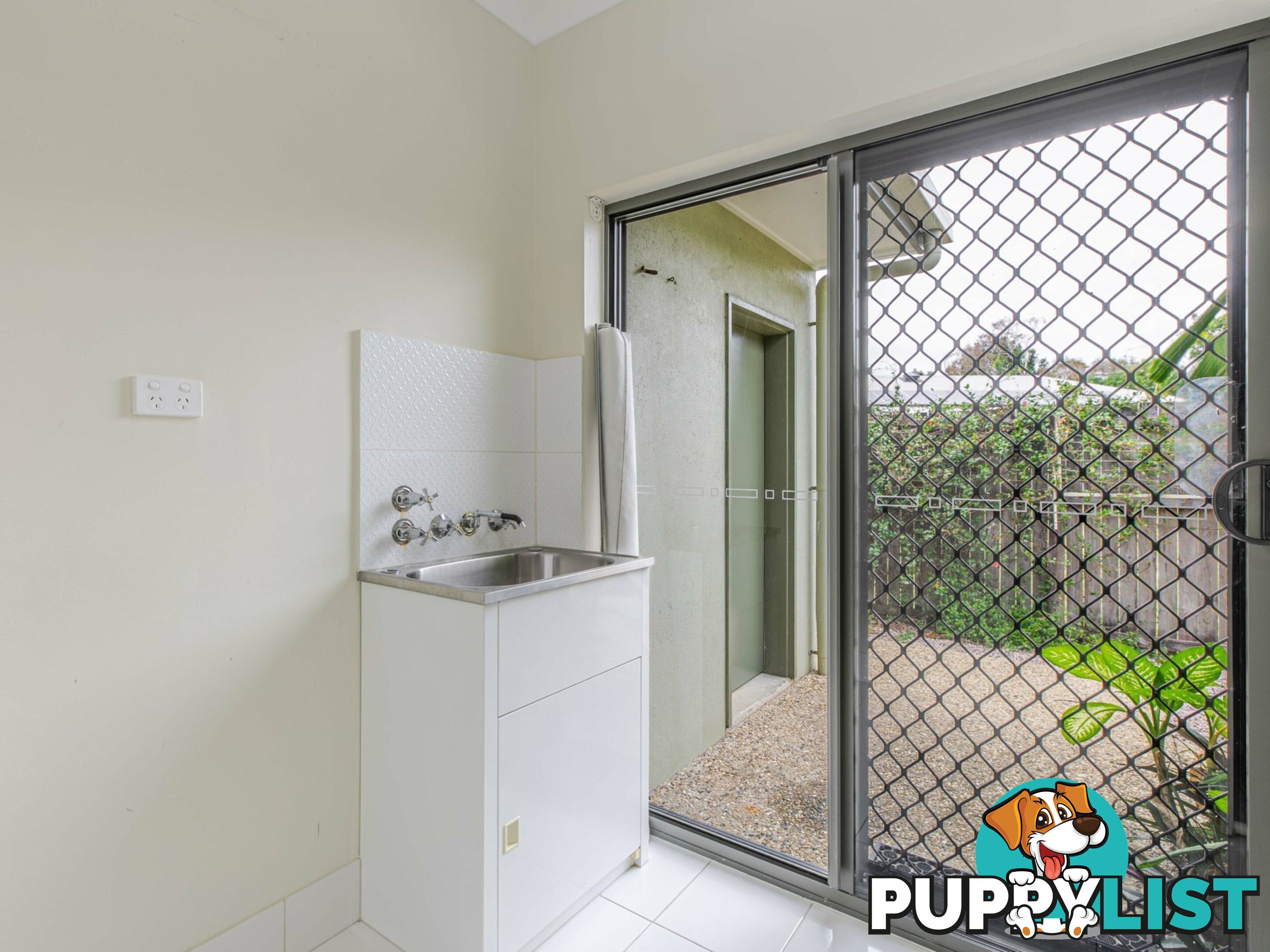 5 Yidi Close BONNIE DOON QLD 4873