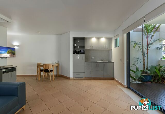 10 Peninsula/9-13 Esplanade PORT DOUGLAS QLD 4877