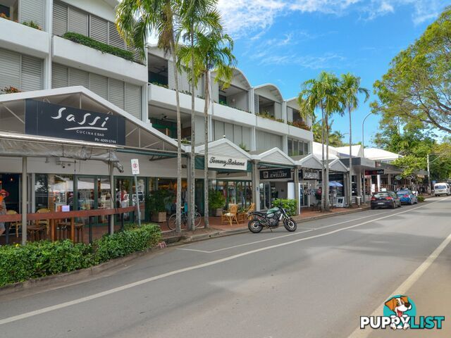 PORT DOUGLAS QLD 4877