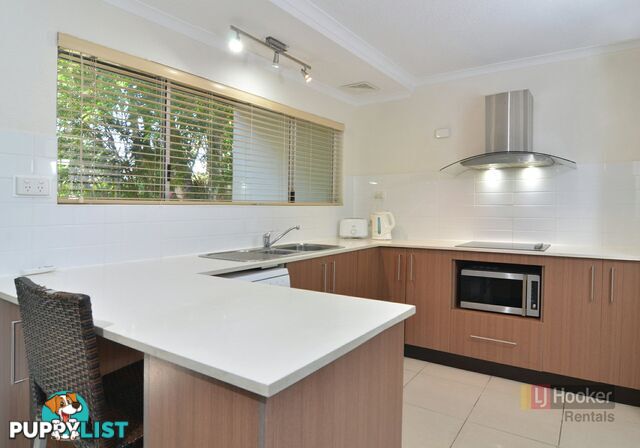 Villa 4/121-137 Port Douglas Road PORT DOUGLAS QLD 4877