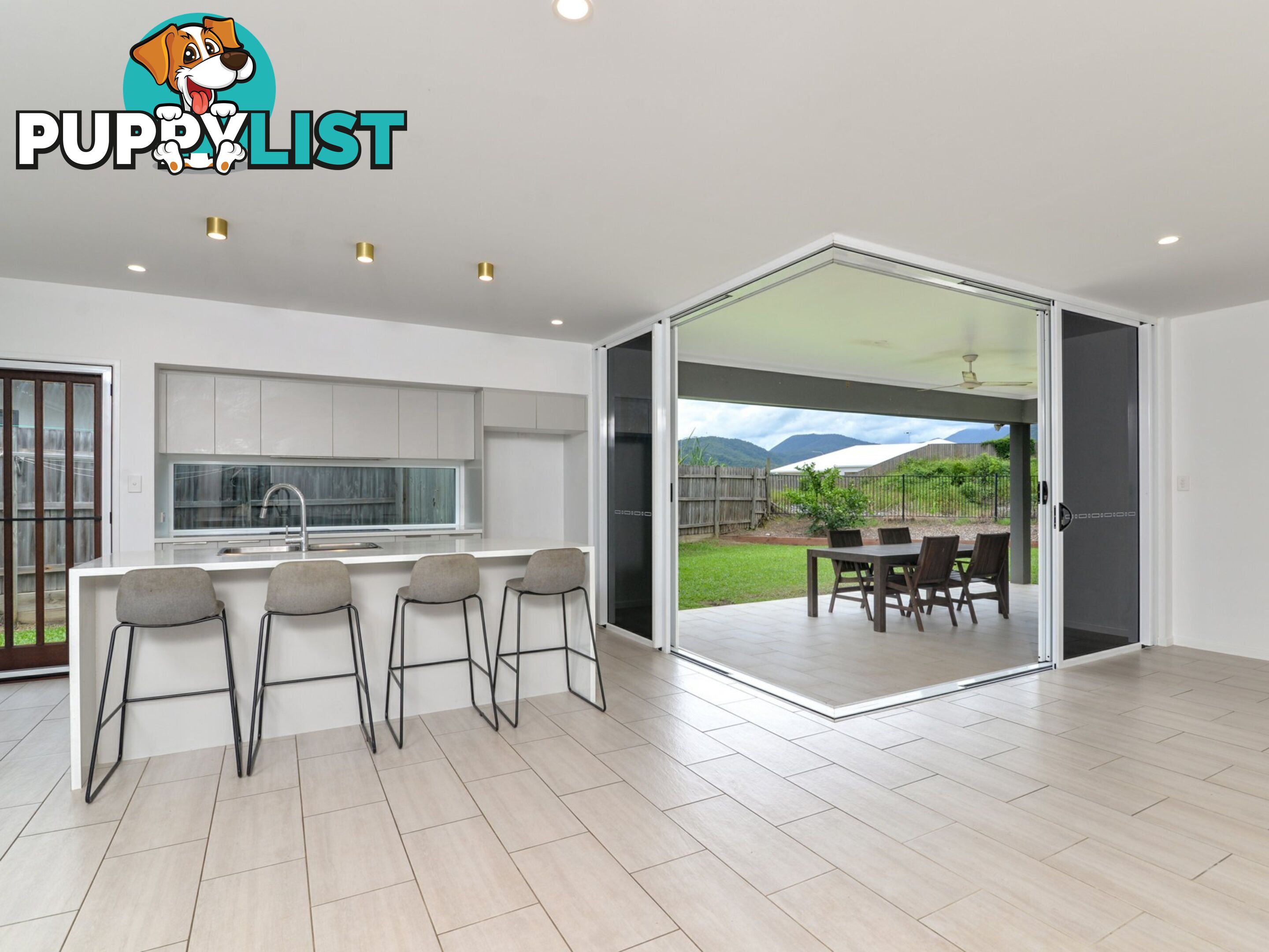 21 Dulku Close PORT DOUGLAS QLD 4877