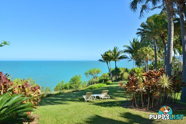 PORT DOUGLAS QLD 4877