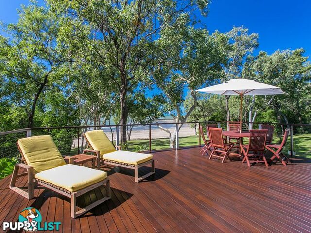 5146 Captain Cook Highway OAK BEACH QLD 4877