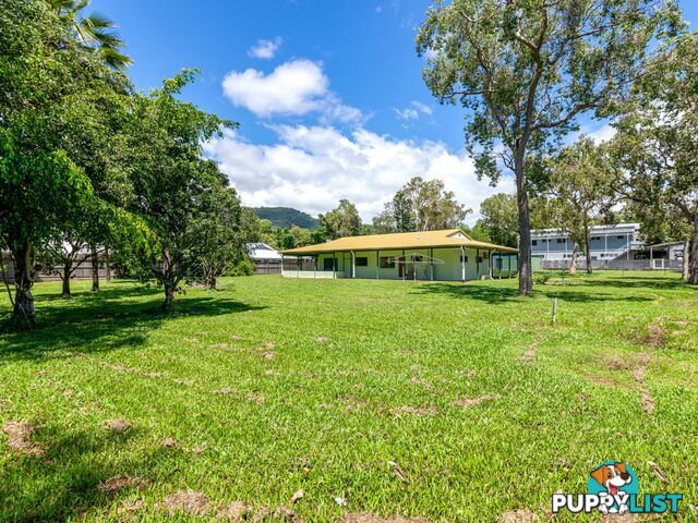 501-505 Old Port Road CRAIGLIE QLD 4877