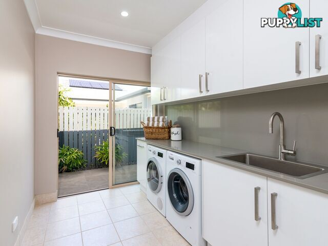 16 Birdwing Street PORT DOUGLAS QLD 4877