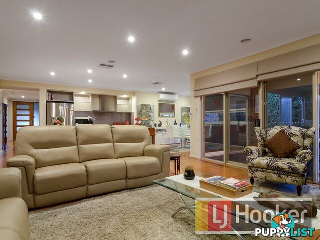 14 Honey Court BERWICK VIC 3806